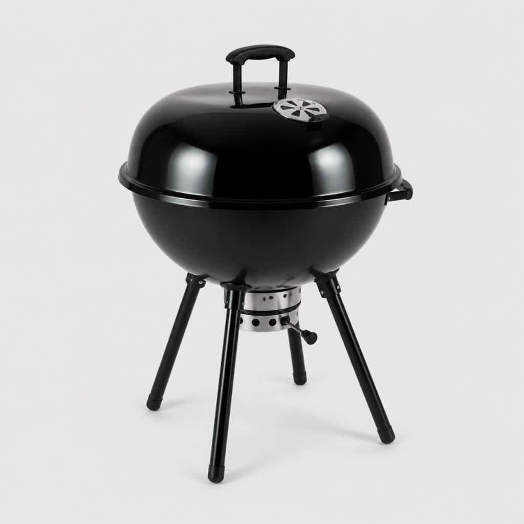 Barbecue à charbon rond noir avec couvercle bombé sur quatre pieds